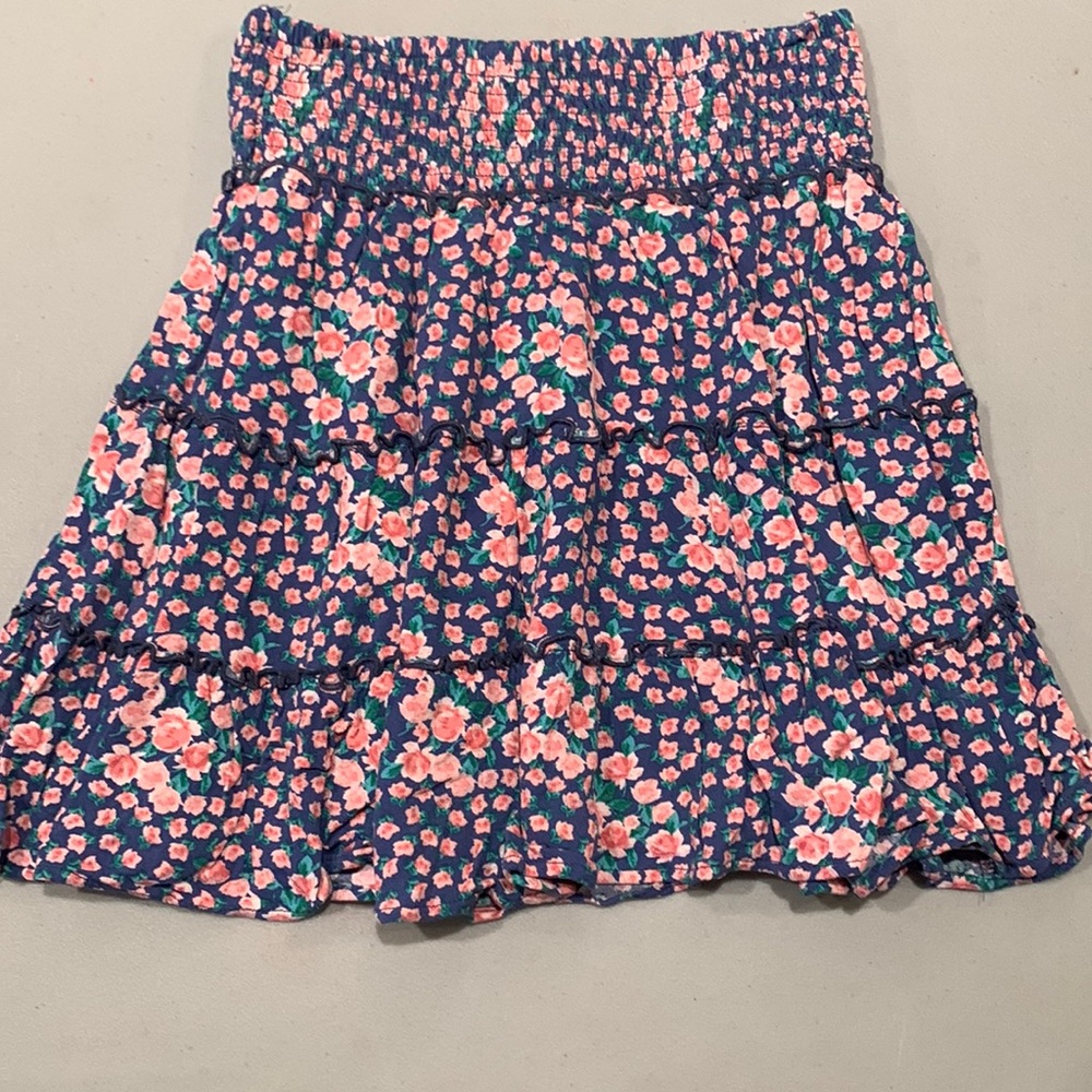 American Eagle floral skirt